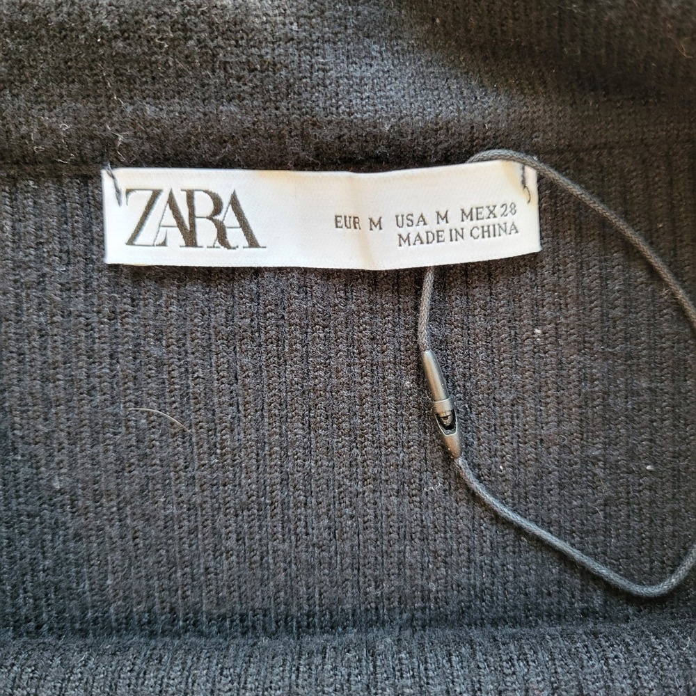Zara Womens Black Ribbed Knit Mini Skirt with Front Pockets Size Medium - Picture 3 of 9